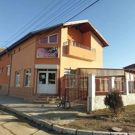 Стаи За Гости Елени Shiroki Dol Exteriör bild